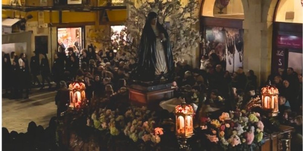 Semana Santa León en la Plaza de San Martín