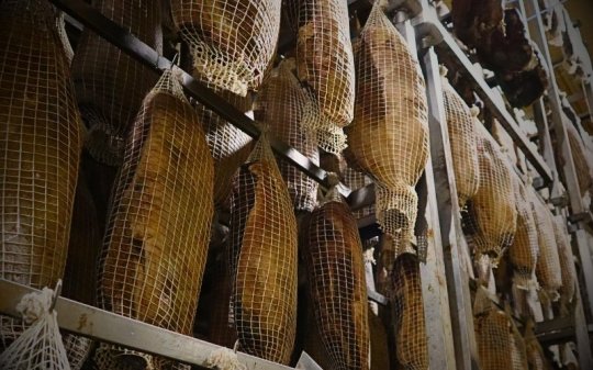 Cecina de León: tradition, flavor and one of the great products of Spanish gastronomy